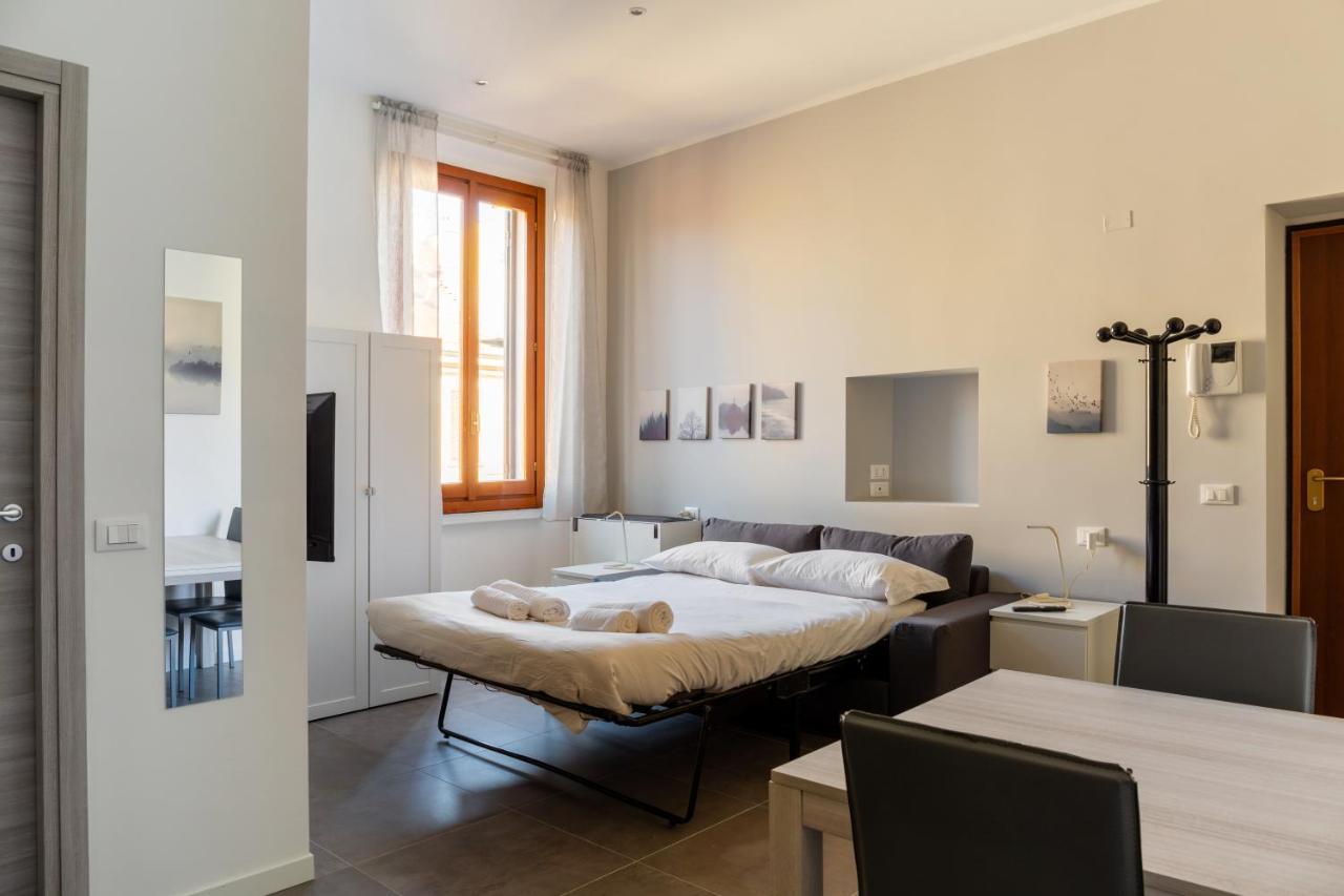 Newly Renovated Loft Near Centrale Milán Exterior foto